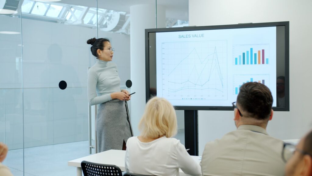 Presenter pitching to find a corporate sponsor for an event
